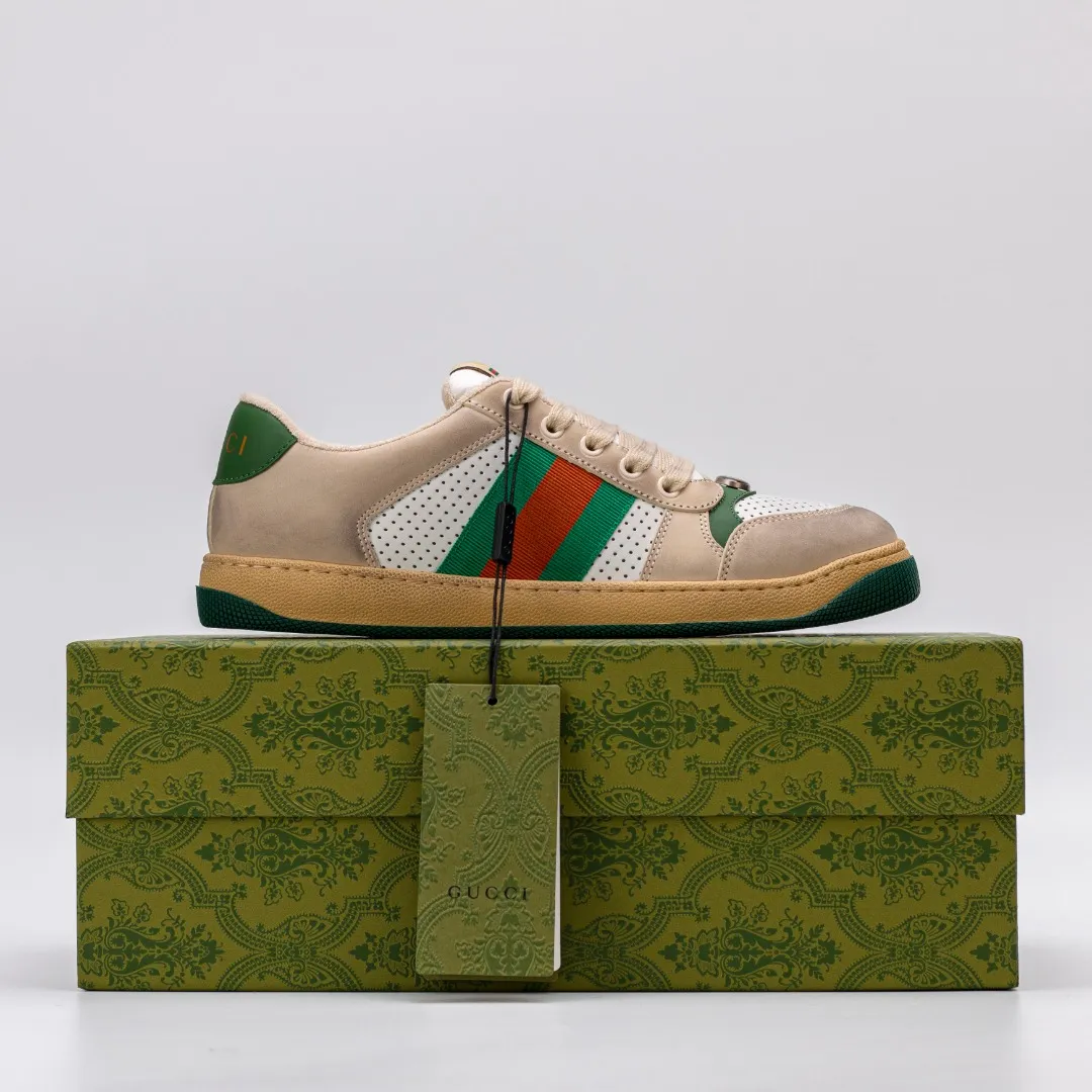 Ex-factory price 620 [Higher version] GUCCI casual sports distressed small dirty shoes, polished cowhide fabric, hand-made distressed effect!  Original terry cloth, delicate, soft, comfortable and breathable. Privately molded steel-stamped two-color original TPU outsole (lower layer is wider, upper layer is narrower) to differentiate the wrong version of the outsole in the market. Fabric, material, outsole, detail comparison SIZE: 34-41, 38-45 regular size (women's 34, 41, men's 38, 45 customized, non-returnable and non-exchangeable) (women's colors and men's models need to be customized)